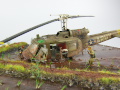 Diorama z plastikowym modelem amerykańskiego helikoptera UH-1 B Huey - foto nr 9