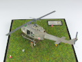 Plastikowy model helikoptera Bell UH-1V sklejony w skali 1:72 na podstawie zdjęć zrobionych w National Vietnam War Museum w Orlando na Florydzie w USA - foto nr 5