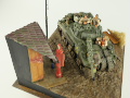 Diorama z plastikowym modelem czołgu Sherman Firefly - foto nr 9