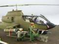 Plastikowy model amerykańskiego helikoptera szturmowego AH-1G Cobra sklejony w skali 1:72 - foto nr 10