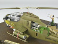 Plastikowy model amerykańskiego helikoptera szturmowego AH-1G Cobra sklejony w skali 1:72 - foto nr 15